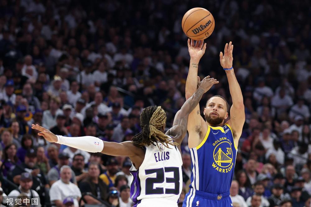 在比赛中比 在比赛中比